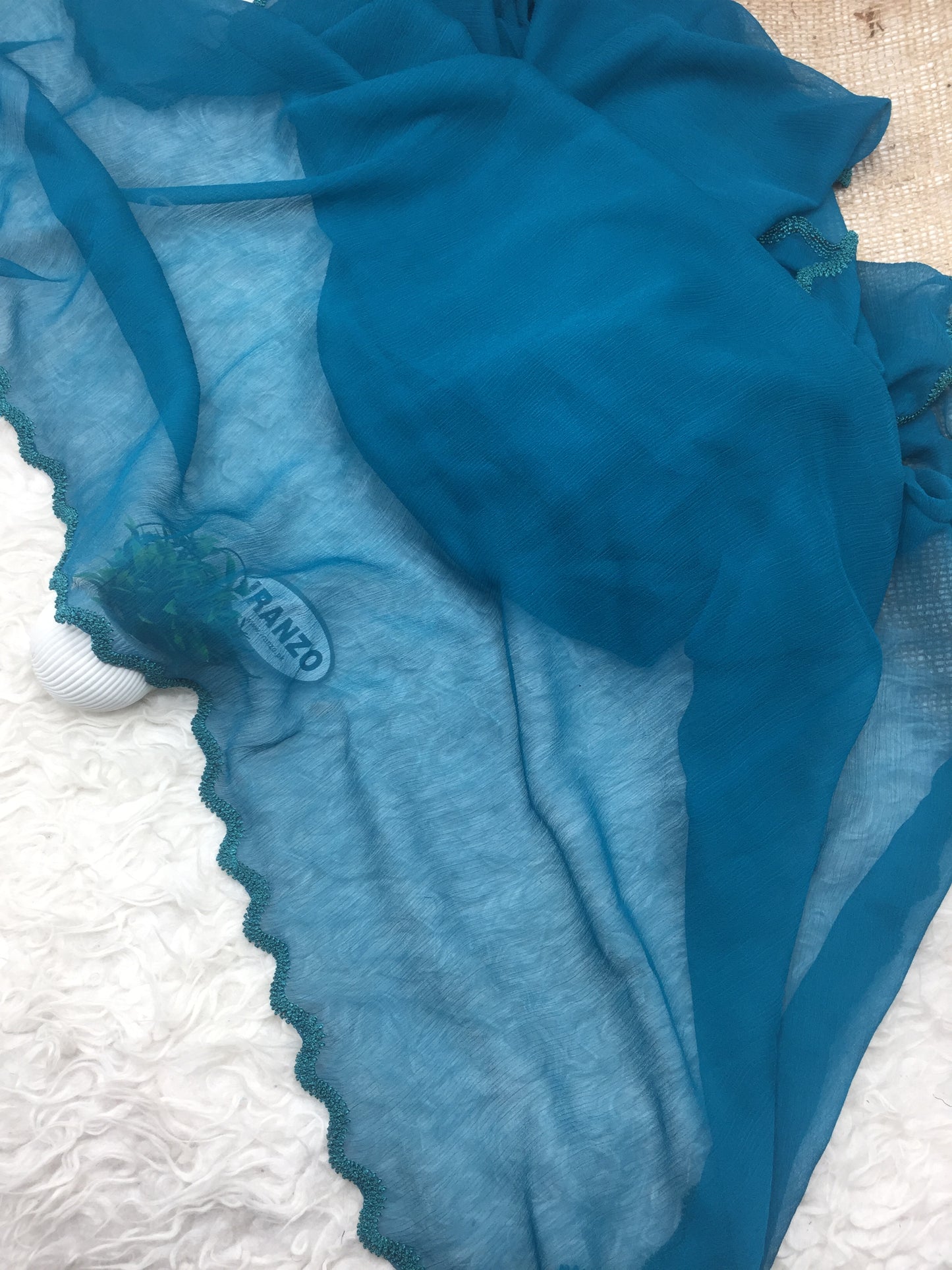 Four sided crochet dupatta