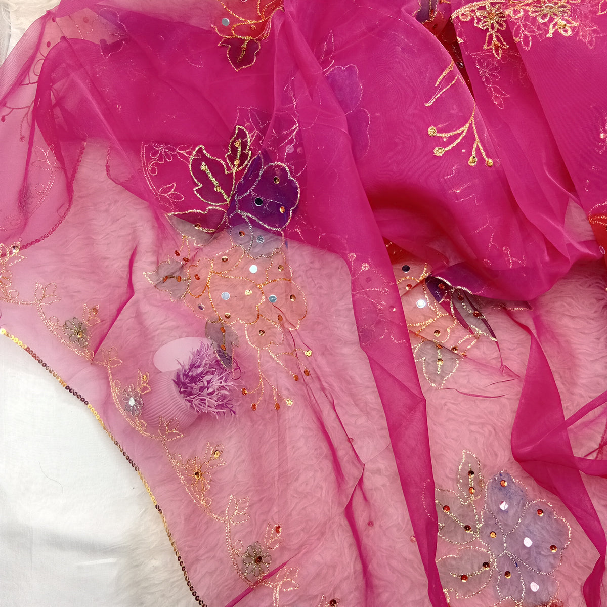 Hand Painted Organza Dupatta with Golden Lace