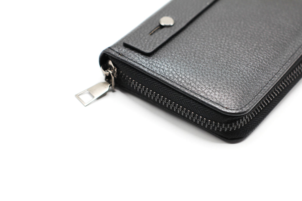 Sleek Black Wallet for Ladies
