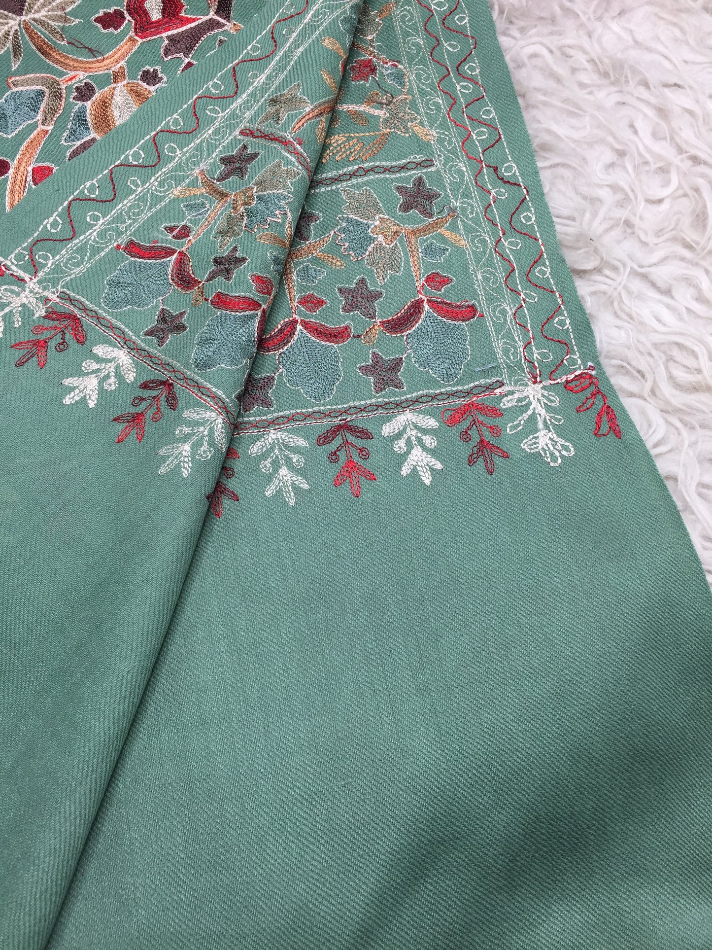 Premium Winter Stole