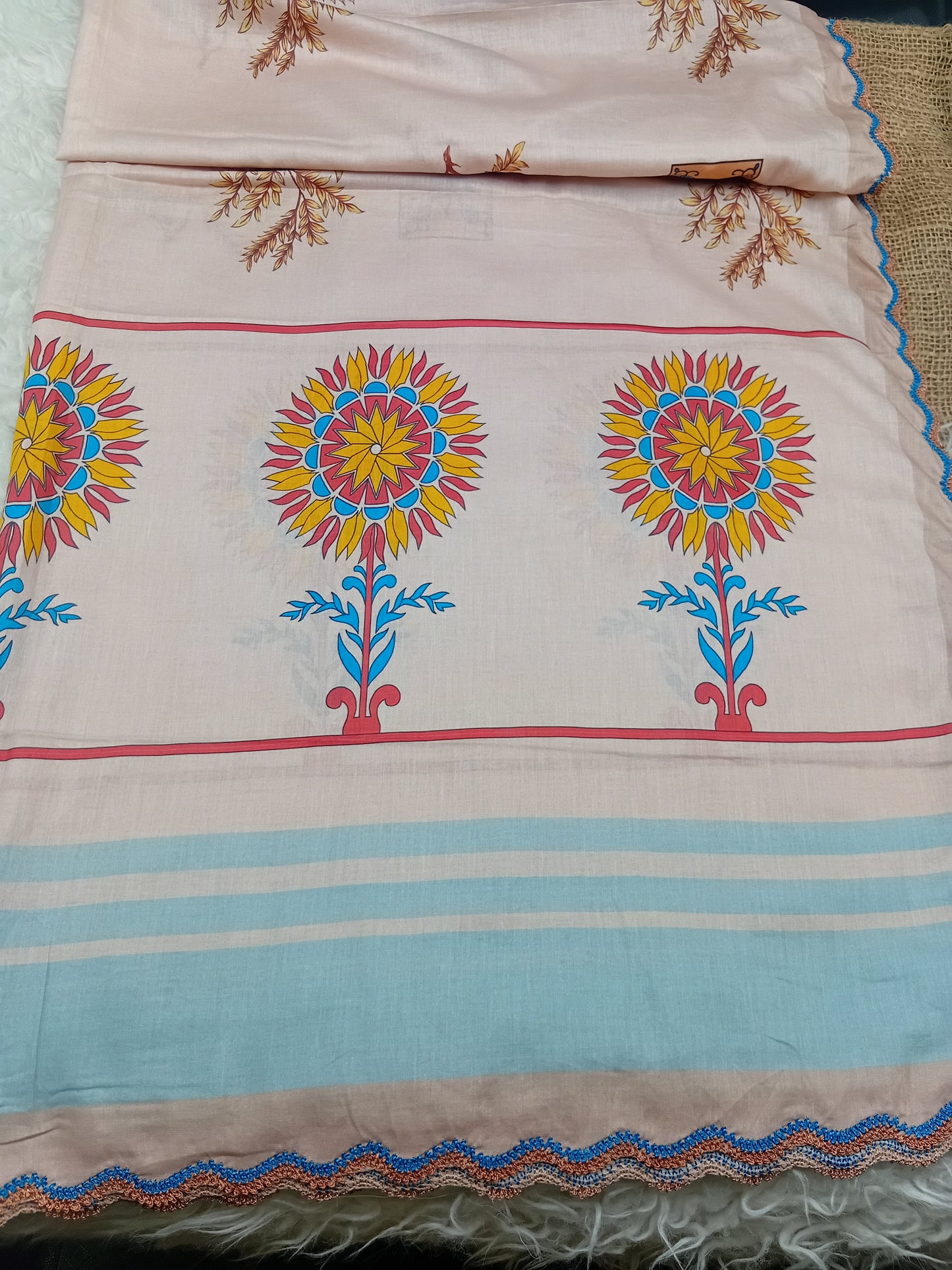 Lawn Dupatta Fourside Crochet Just in